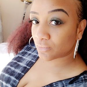 Meet your Posher, Reneé